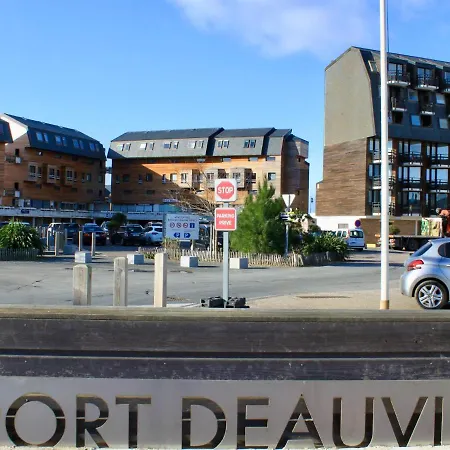 Les Marinas-10 Apartamento *